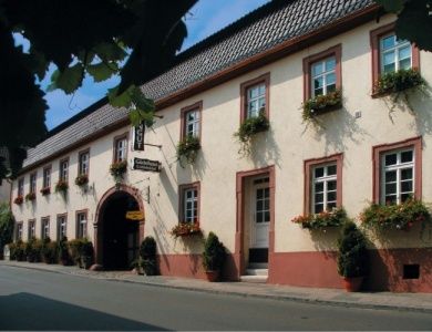 Weingut & Gästehaus Georg & Jörg Mühlmichel Kirchheim