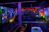 Schwarzlichthelden Minigolf Mainz