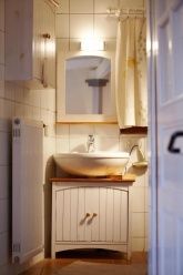 Gutsschänke St. Annaberg - Gästezimmer, Vinothek, Weingut Sankt Annagut - Urlaub auf dem höchstgelegenen Weingut der Pfalz