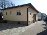 Weingut, Brennerei, Gästehaus und Weinstube Politschek
