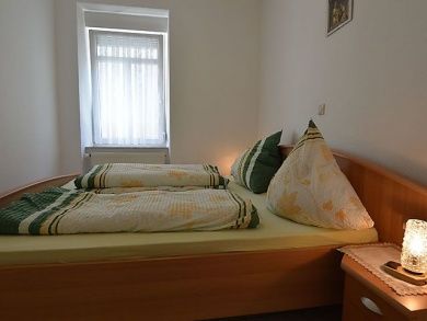 Ferien-Weingut Kirch - Mosel-Urlaub in Ediger-Eller -  noch freie Wochenenden