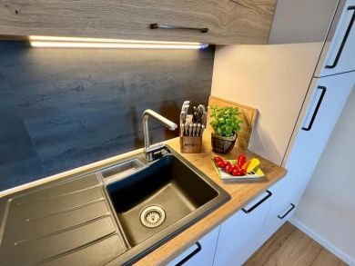 Fewo RheinWein mit Wallbox -ideal zum radeln und wandern - separater Eingang