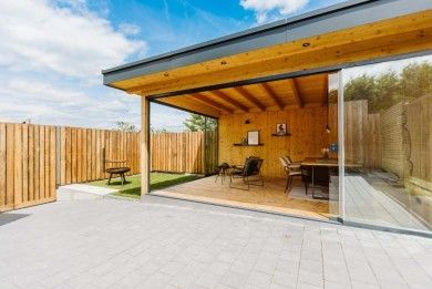 Modernes Tiny House Diva am Weingut