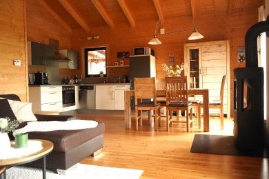 5 Sterne Ferienhaus Susi am idyllischen Waldsee Rieden