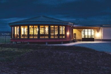 Weingut - Winzercafé - Gästehaus Görgen - optimaler Startpunkt zum Maare-Mosel-Radweg