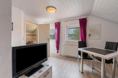 Pension, Ferienwohnungen und Restaurant Golsong