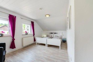 Pension, Ferienwohnungen und Restaurant Golsong