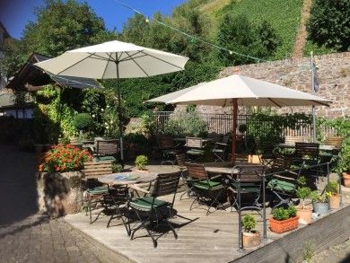 Mosel Ferienwohnung im Weingut Borchert – Springiersbacher Hof