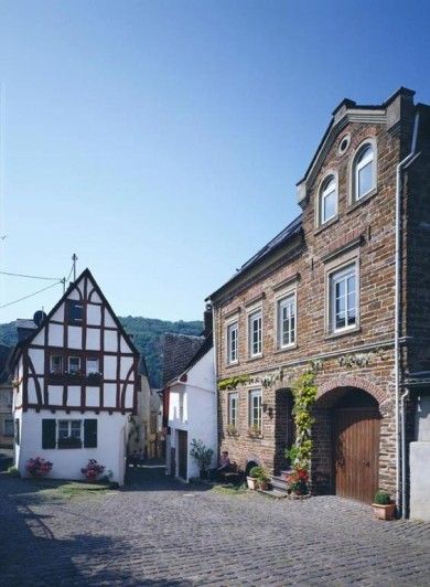 Mosel Ferienwohnung im Weingut Borchert – Springiersbacher Hof