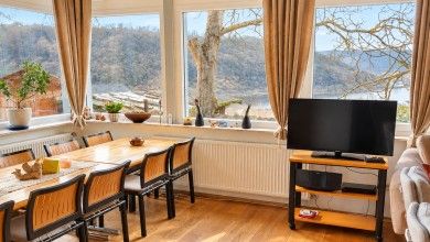 Villa Gast Salmagundi – Gruppenferienhaus am Mittelrhein für 14 Erwachsene + 2 Kinder