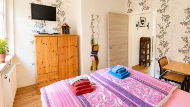 Villa Gast Salmagundi – Gruppenferienhaus am Mittelrhein für 14 Erwachsene + 2 Kinder