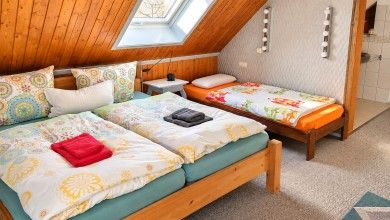 Villa Gast Salmagundi – Gruppenferienhaus am Mittelrhein für 14 Erwachsene + 2 Kinder