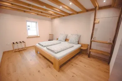 Ferienwohnungen und Gästezimmer Ehrhardt