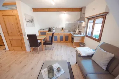 Ferienwohnungen und Gästezimmer Ehrhardt