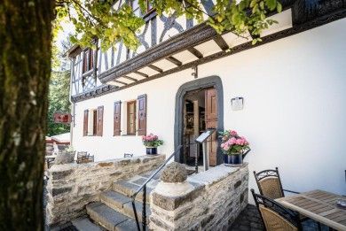 Landgasthof und Landhotel zur Burg Grenzau