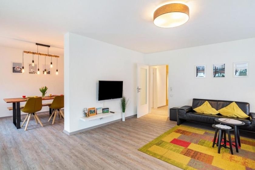 Ferienwohnungen am Enzufer