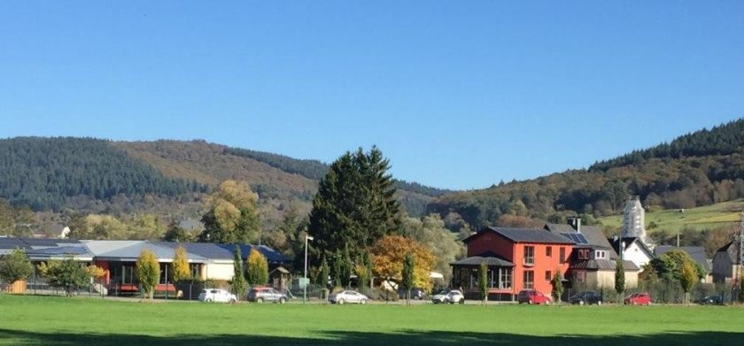 Weingut - Winzercafé - Gästehaus Görgen - optimaler Startpunkt zum Maare-Mosel-Radweg