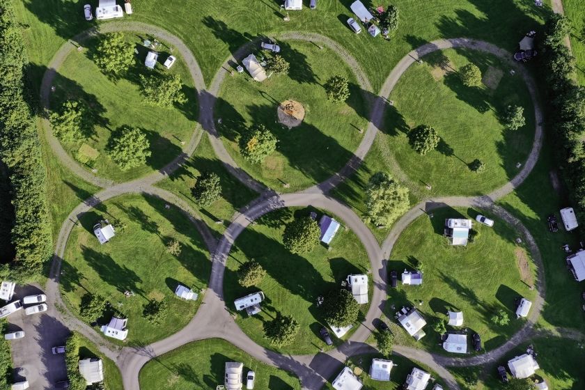 Camping Ourtalidyll Kompfortstellplätze