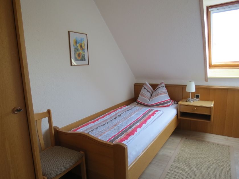 Einzelschlafzimmer FEWO NR12 Traumblick