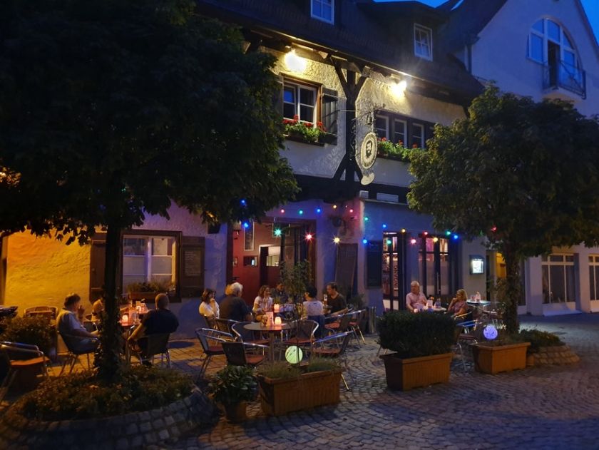 Beim Josl - Musik • Bar • Kneipe