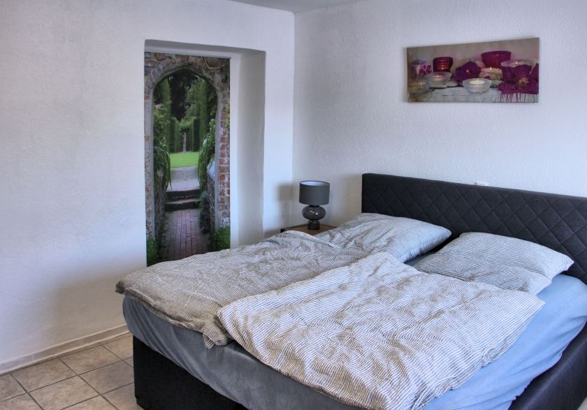 FeWo Eifelblick - großes Schlafzimmer