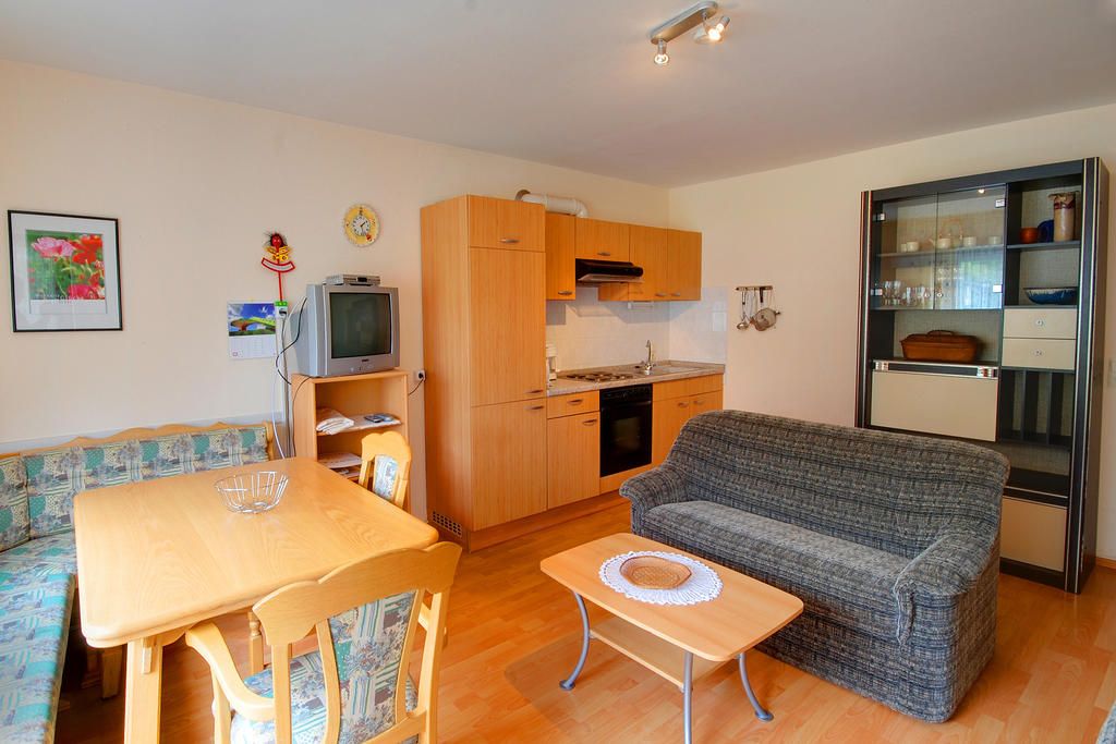 Haus Panorama Ferienwohnungen Einruhr - auch für Gruppen geeignet