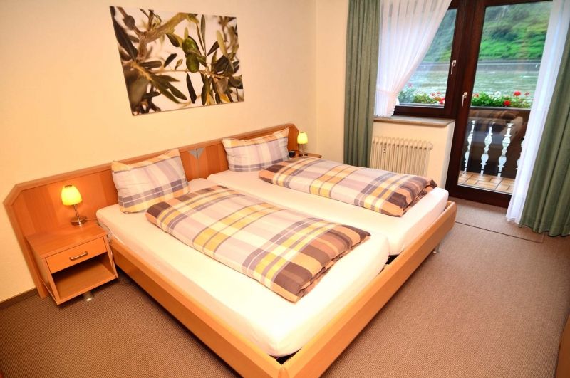 Doppelzimmer mit Balkon