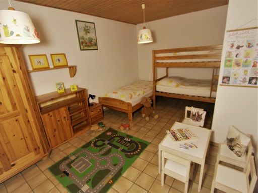 Höhenhof Erlebnisbauernhof - Ferienwohnung Wurstküche