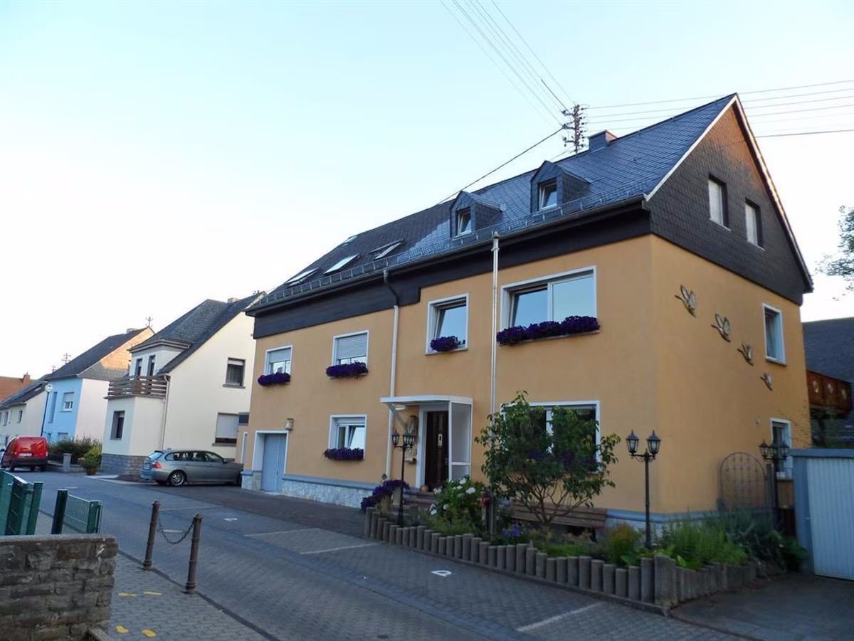 Ferienwohnung Ludwig – Großzügige Nichtraucher-Wohnung mit Balkon