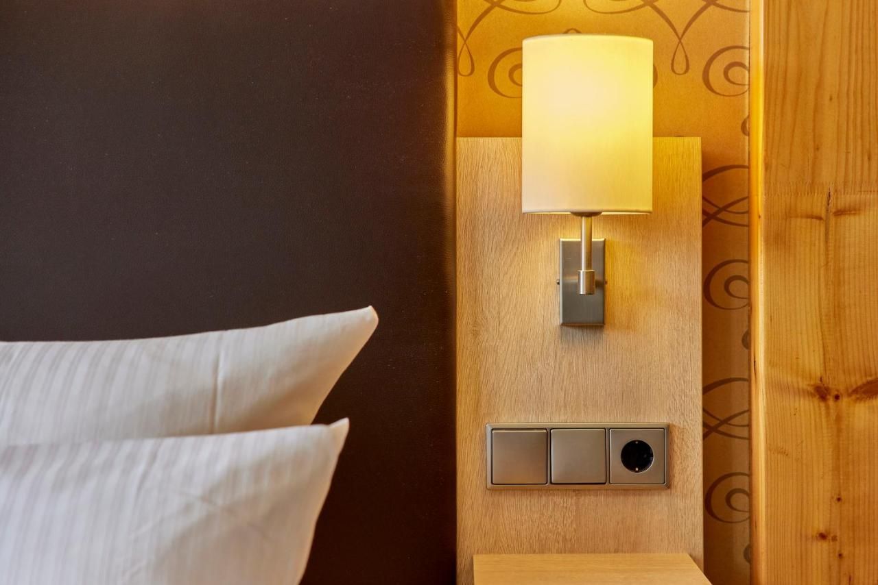 Hotel-Weinhaus Mayer