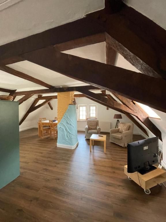 Mosel Ferienwohnung im Weingut Borchert – Springiersbacher Hof