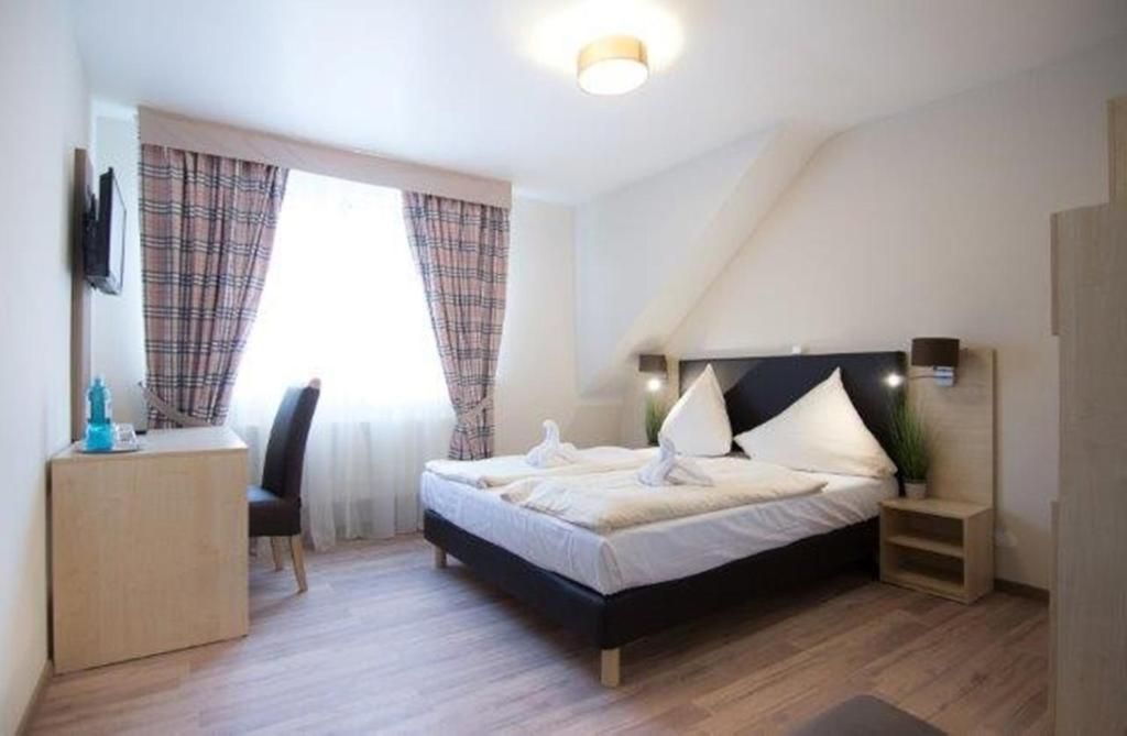 Baum's Rheinhotel