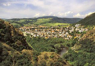 Hotels, Campingplätze und Ferienwohnungen in Bad Münster am Stein - Ebernburg