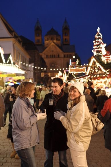 Weihnachts- und Neujahrsmarkt in Speyer